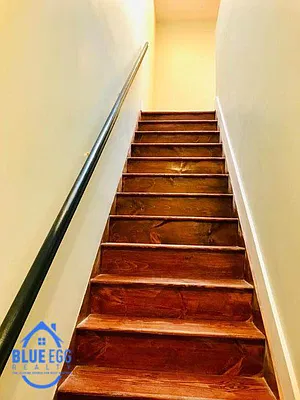 Rented by Blue Egg Realty Corp | media 10