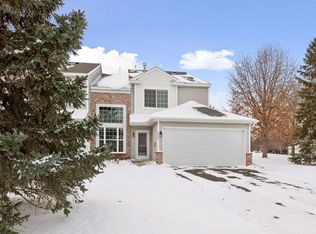 2732 Wagon Wheel Curv, Chaska, MN 55318