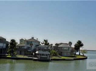 3506 Petite Cir, Galveston, TX 77554
