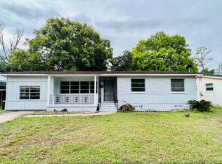 7226 Stonehurst Rd N, Jacksonville, FL 32277