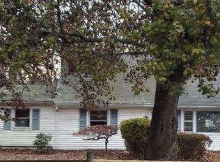 28 Friendly Rd, Norwalk, CT 06851