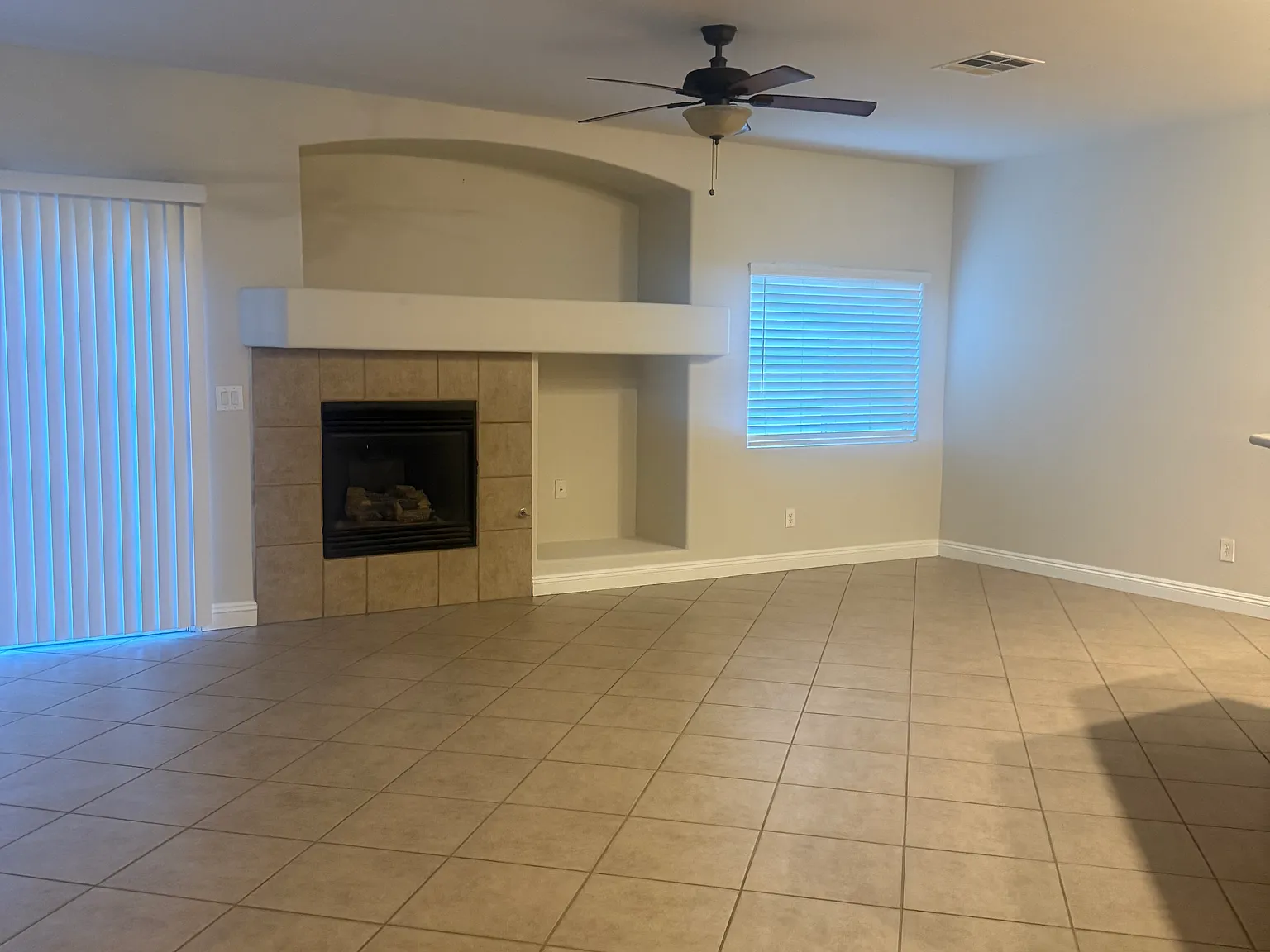 8799 Horizon Wind Ave — Photo 3