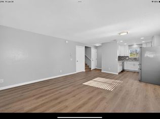 633 Hillside Ter #631, Vista, CA 92084