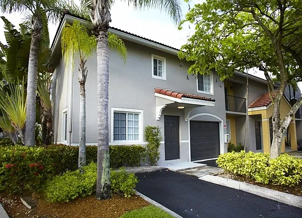 Camden Doral — Photo 20
