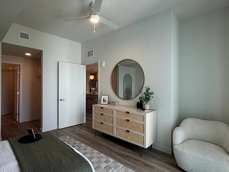 92 NW 29th St #587 — Photo 5