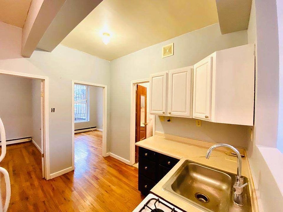 1st image of 550 Saint Marks Ave #1AB