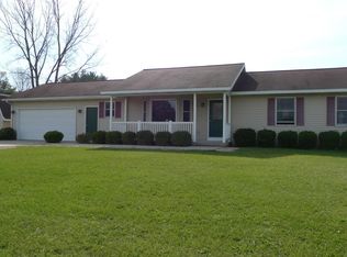 11675 Arloa Ln, Cedar Springs, MI 49319