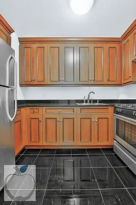 Rented by HOME RESIDENTIAL LLC | media 24