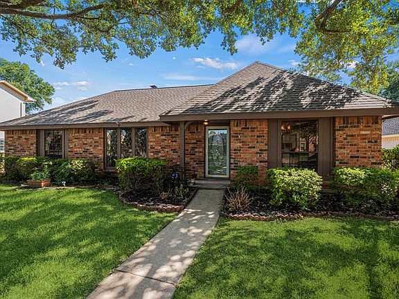 4th image of 15731 Mesa Gardens Dr