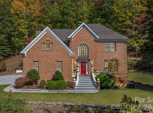295 Laurel Ridge Dr, Waynesville, NC 28786