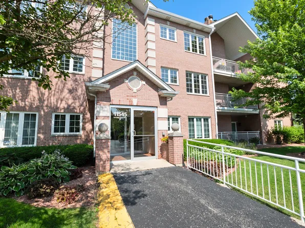 11545 Settlers Pond Way Unit 2A, Orland Park, IL 60467