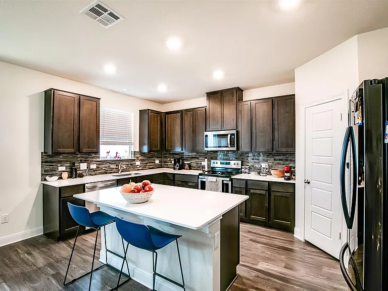 7616 Groundhog Way — Photo 12