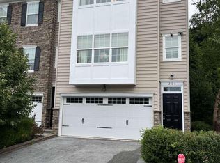 206 W General Grey Ct, Newark, DE 19702