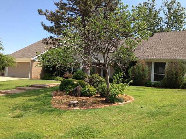 1st image of 12712 Arrowhead Dr