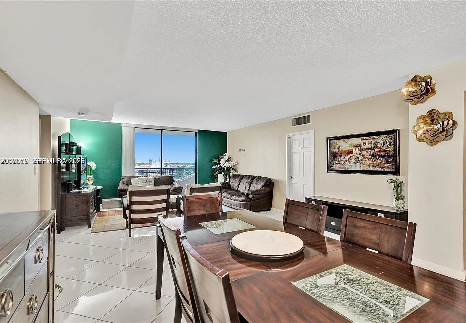 Olympus Condo Phase — Photo 4