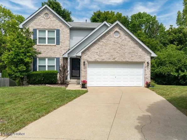 403 Woodland Lakes Dr, La Grange, KY 40031