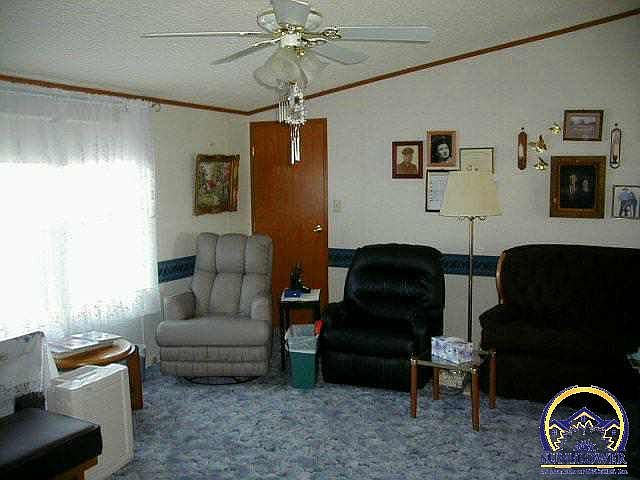 2nd image of 22401 K 16 Hwy
