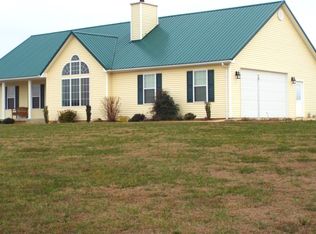 1479 Hutchison Loy Rd, Columbia, KY 42728