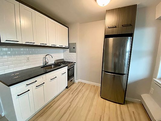2nd image of 260 Audubon Ave #12N