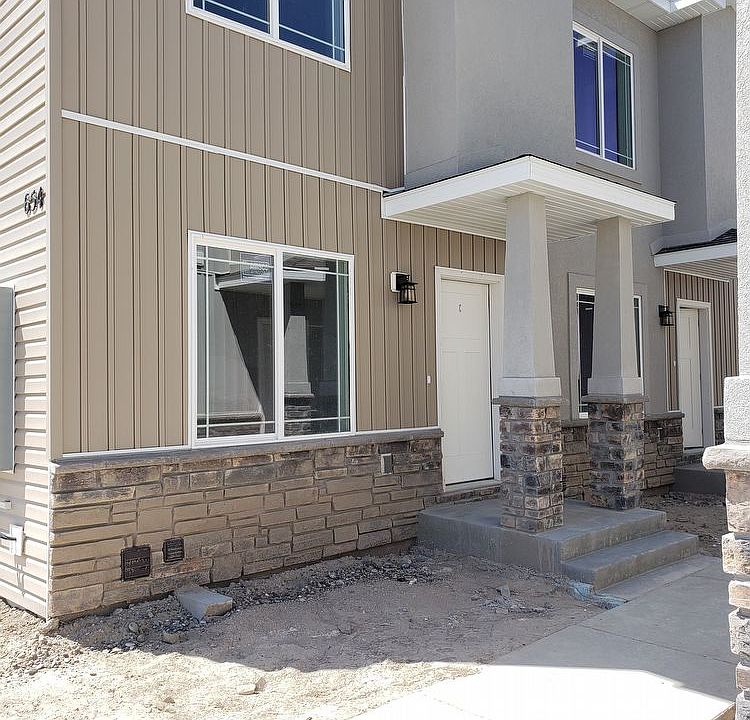 1st image of 654 S Saturn Ave