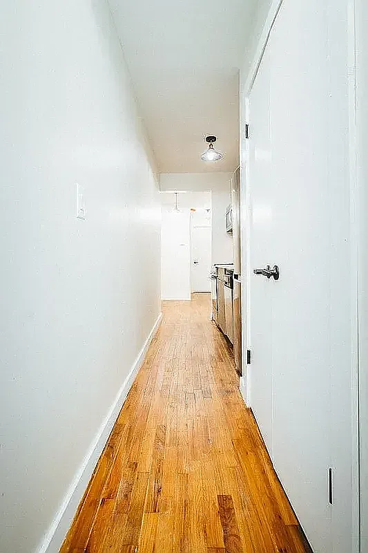 104 Washington Avenue — Photo 4