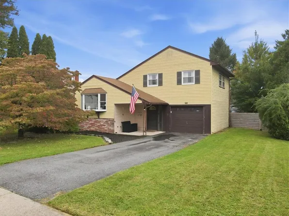 1836 Cloverdale Rd, Bethlehem, PA 18018