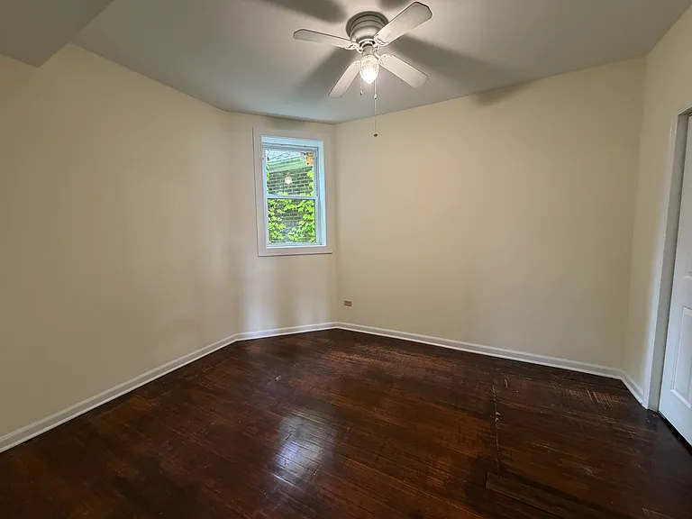 3271 S Bell Ave #1R — Photo 7