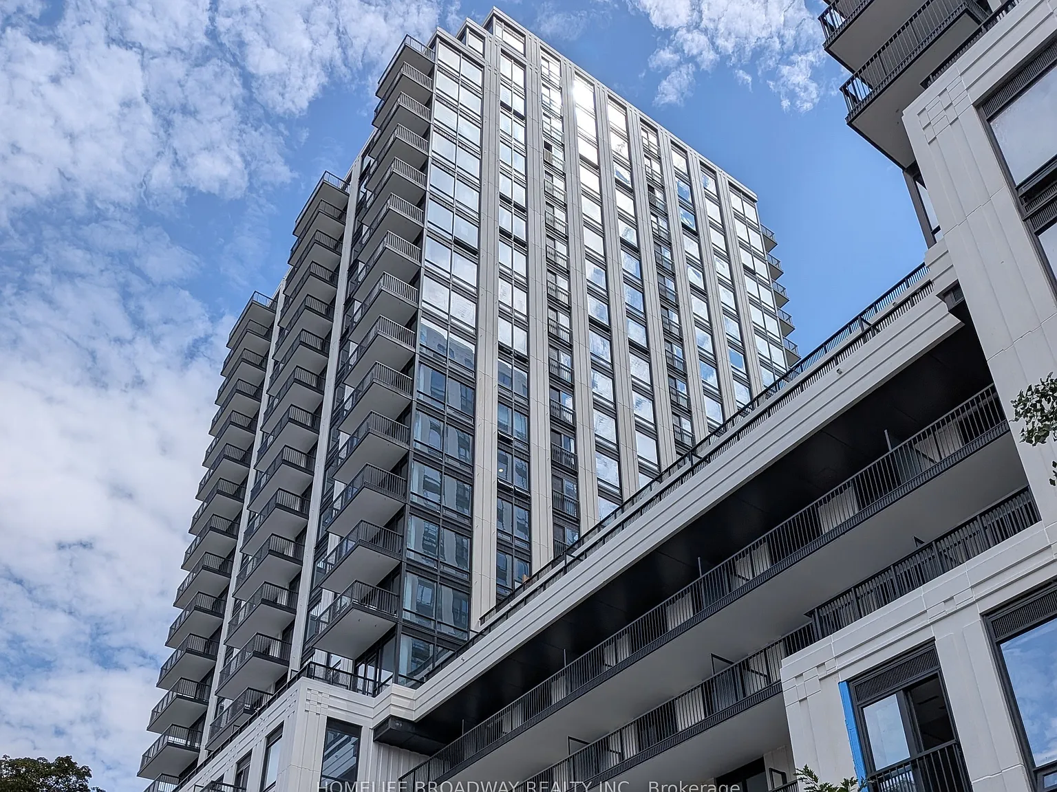 1 bed, $2,380 — Photo 2