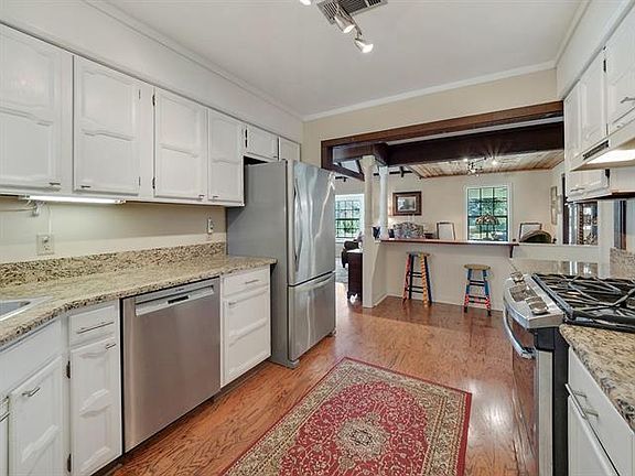 4th image of 81489 S Huckleberry Ln