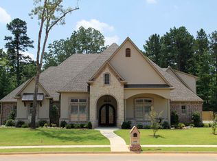 1442 Old Farm Rd, Tyler, TX 75703