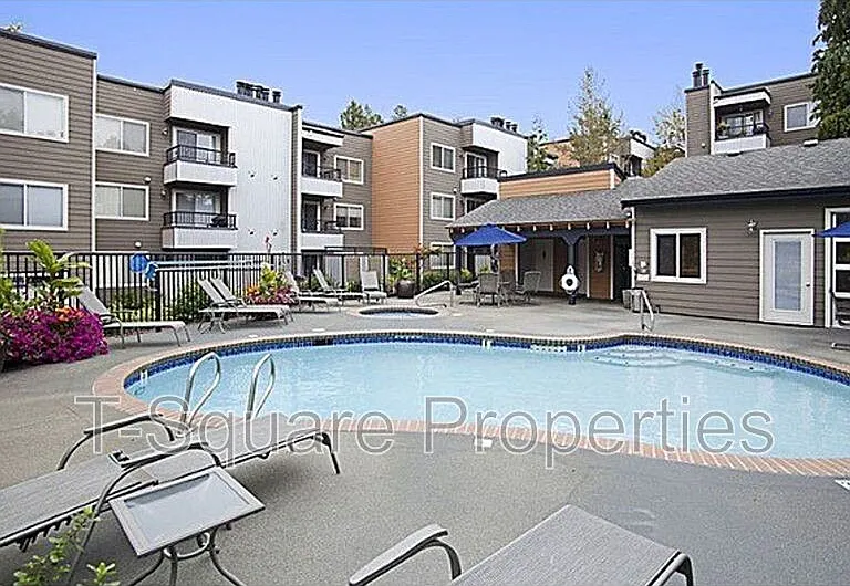 726 Kirkland Cir #C-103 — Photo 10