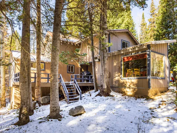 11312 E Moose Creek Ln, Salt Lake City, UT 84121