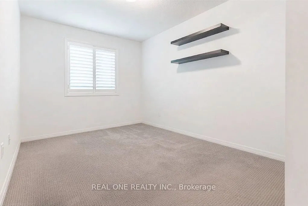 1 bed, $1,000 — Photo 2