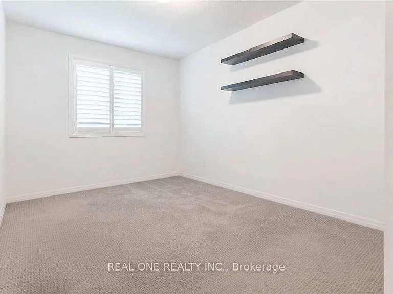67 Burley Ln #1 — Photo 2
