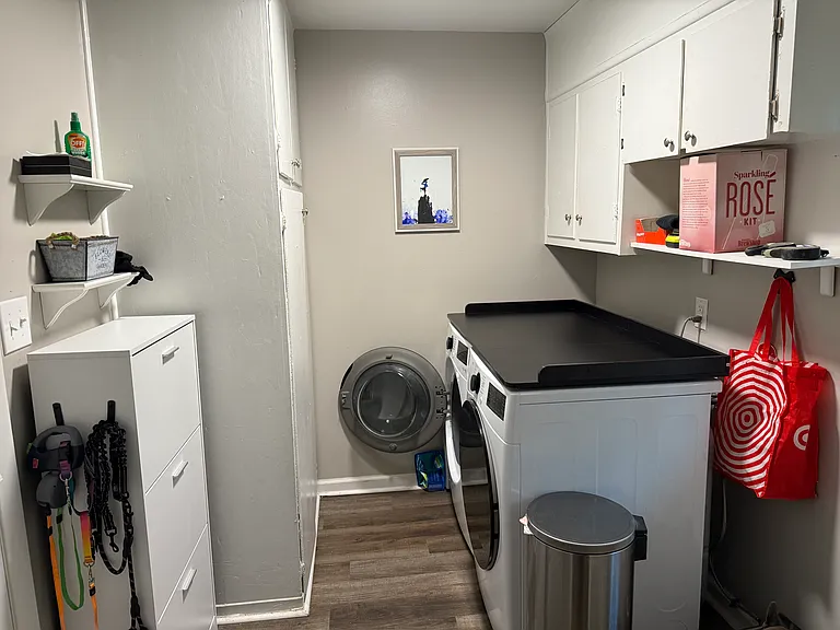 Hillwood Cir — Photo 11