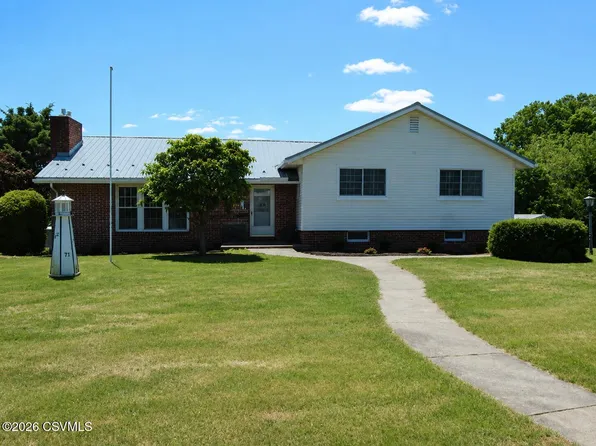 1110 Skyview Dr, Milton, PA 17847