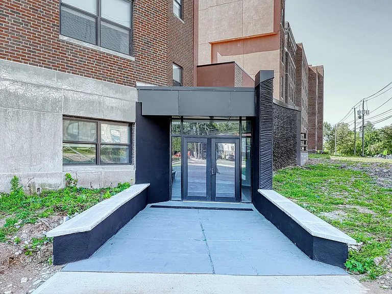 The Pennington — Photo 11