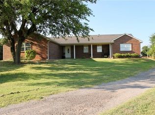 920419 S 3310th Rd, Wellston, OK 74881
