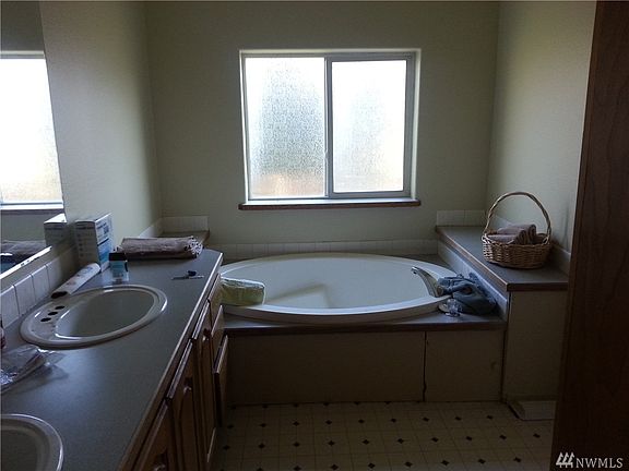 4th image of 286 Birch Dr #192