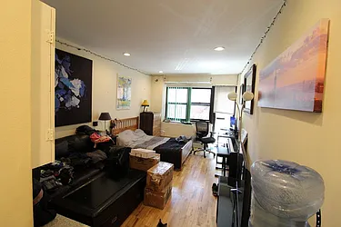 Rented by Mossanen Group