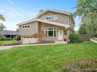 932 S Grant Ave, Villa Park, IL