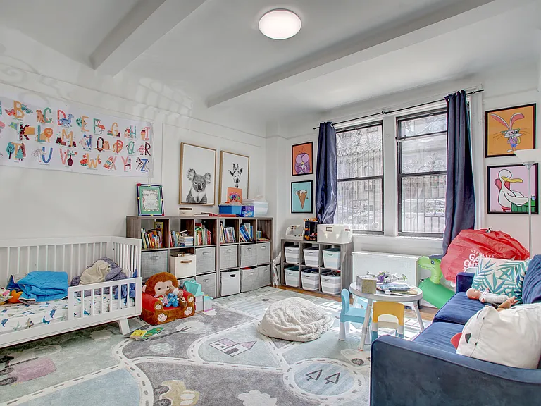 315 W 102nd St #1A — Photo 2