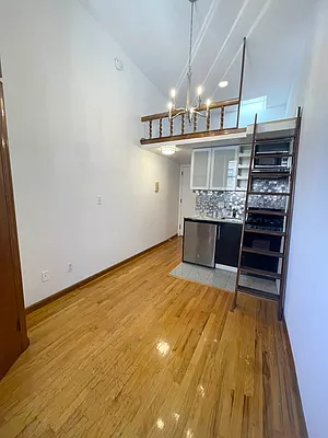 Rented by Oxford Property Group | media 2