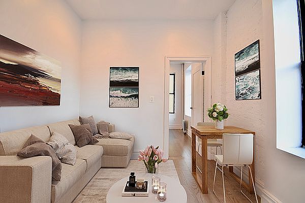 2nd image of 359 W 54th St #6F