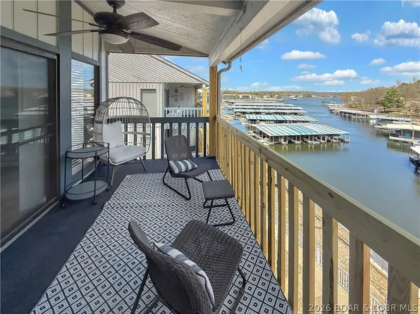 1442 Nichols Rd #H-401, Osage Beach, MO 65065