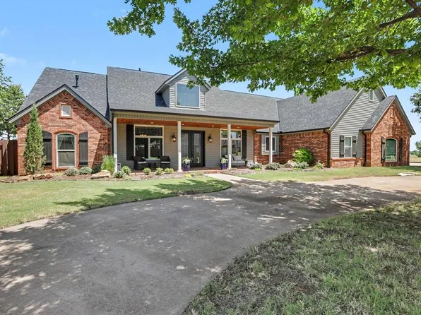 602 Brandley Cir, Okarche, OK 73762