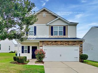 1114 Blue Topaz Dr, Dallas, NC 28034