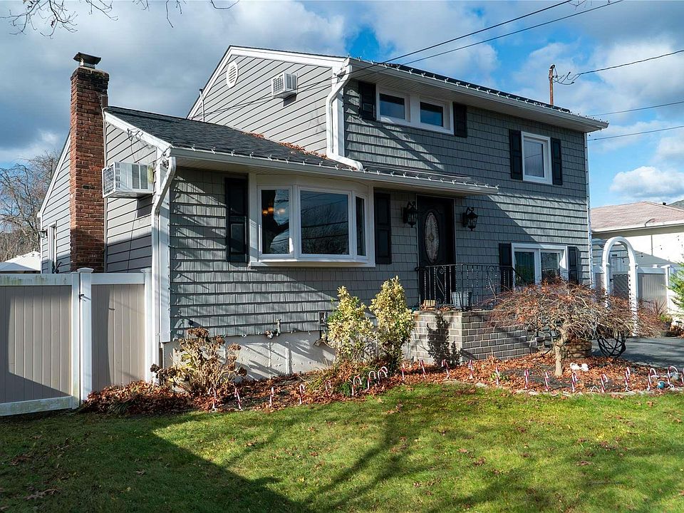 1st image of 717 Mccall Avenue