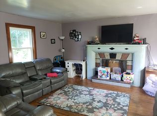 9 Dervin Pl, Clinton, MA 01510