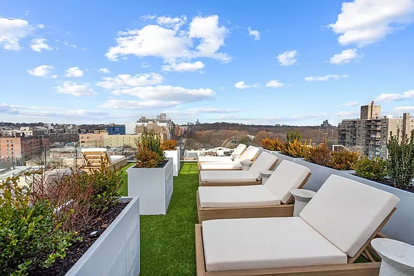 Rented by Reavis | media 20